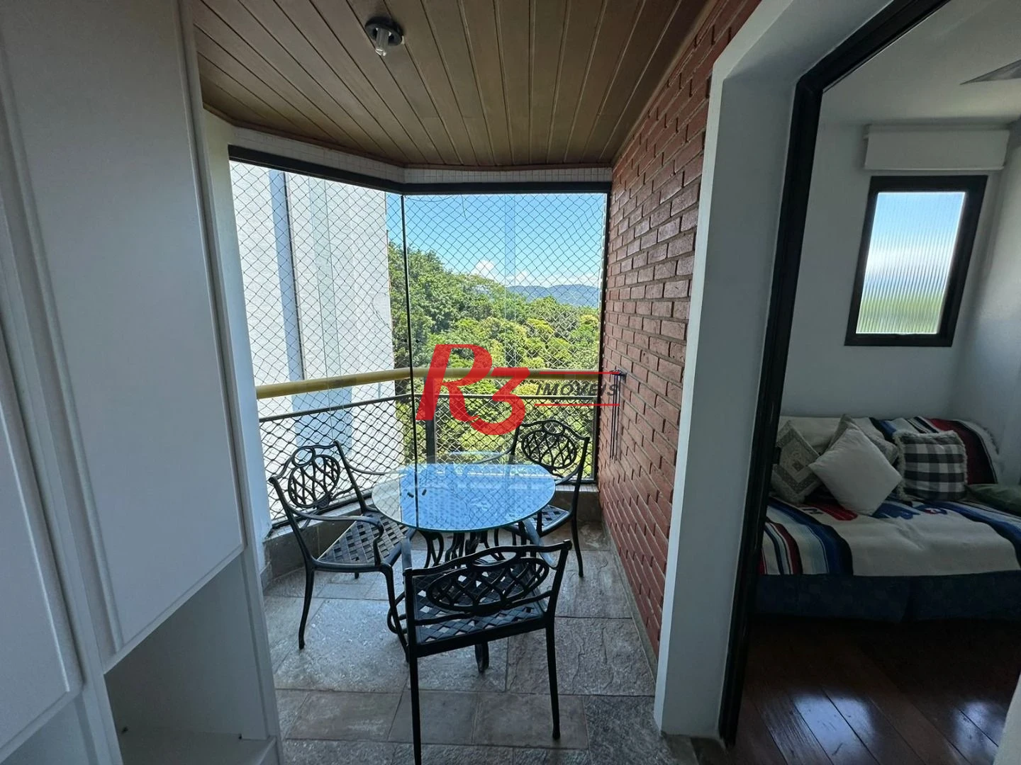 Apartamento com 3 dormitórios à venda, 162 m² por R$ 1.200.000,00 - Morro Sorocotuba - Guarujá/SP