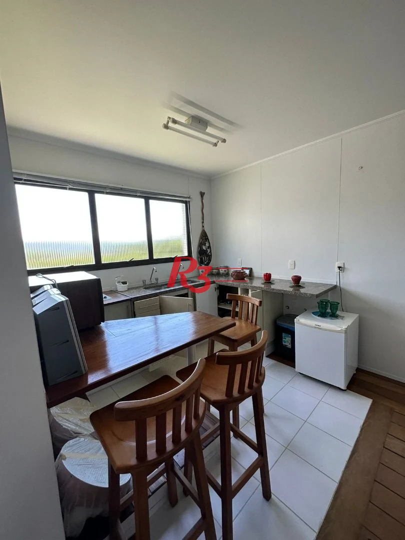 Apartamento com 3 dormitórios à venda, 162 m² por R$ 1.200.000,00 - Morro Sorocotuba - Guarujá/SP