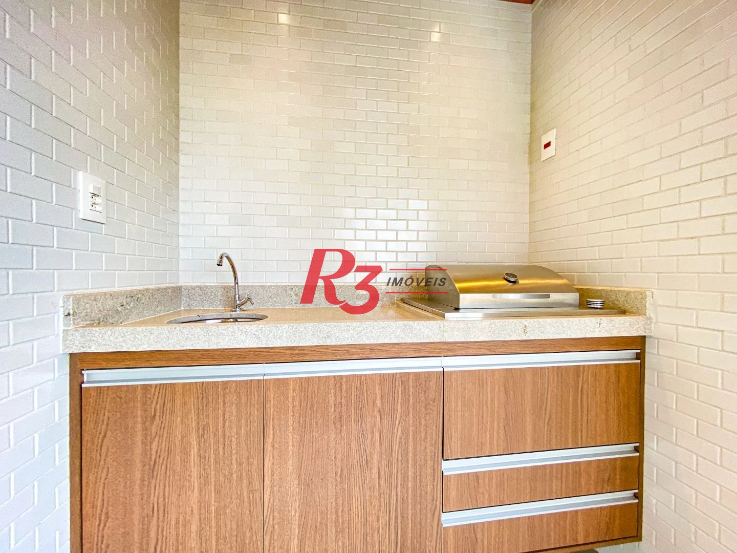 Apartamento com 1 dormitório para alugar, 54 m² por R$ 5.600,00/ano - Boqueirão - Santos/SP