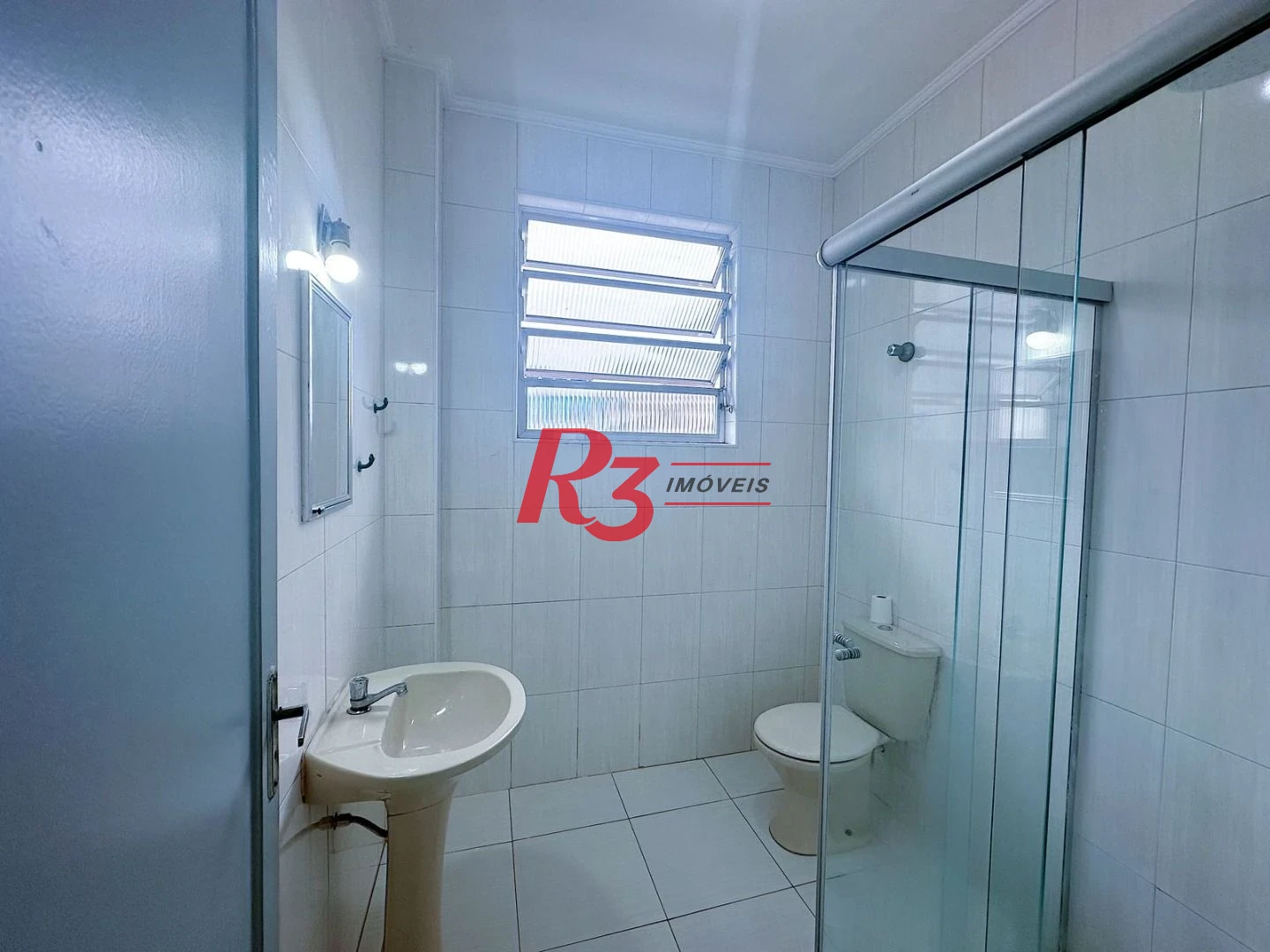 Apartamento com 2 dormitórios para alugar, 89 m² por R$ 3.500,00/mês - Boqueirão - Santos/SP