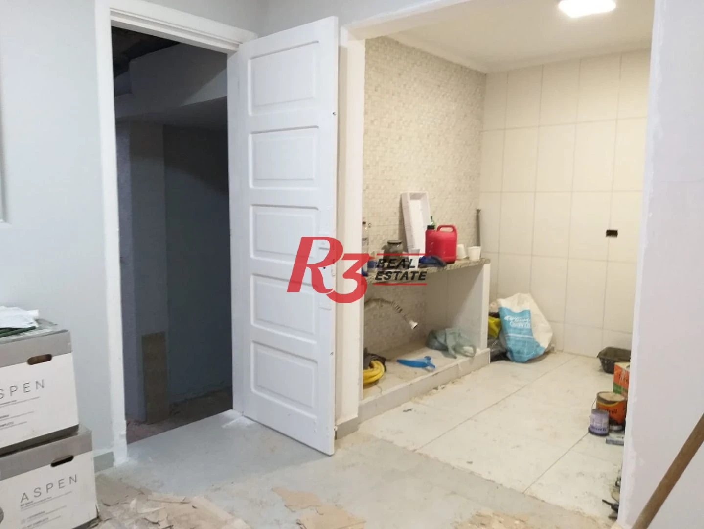 Sobrado, 199 m² - venda por R$ 1.800.000,00 ou aluguel por R$ 12.600,00/mês - Gonzaga - Santos/SP