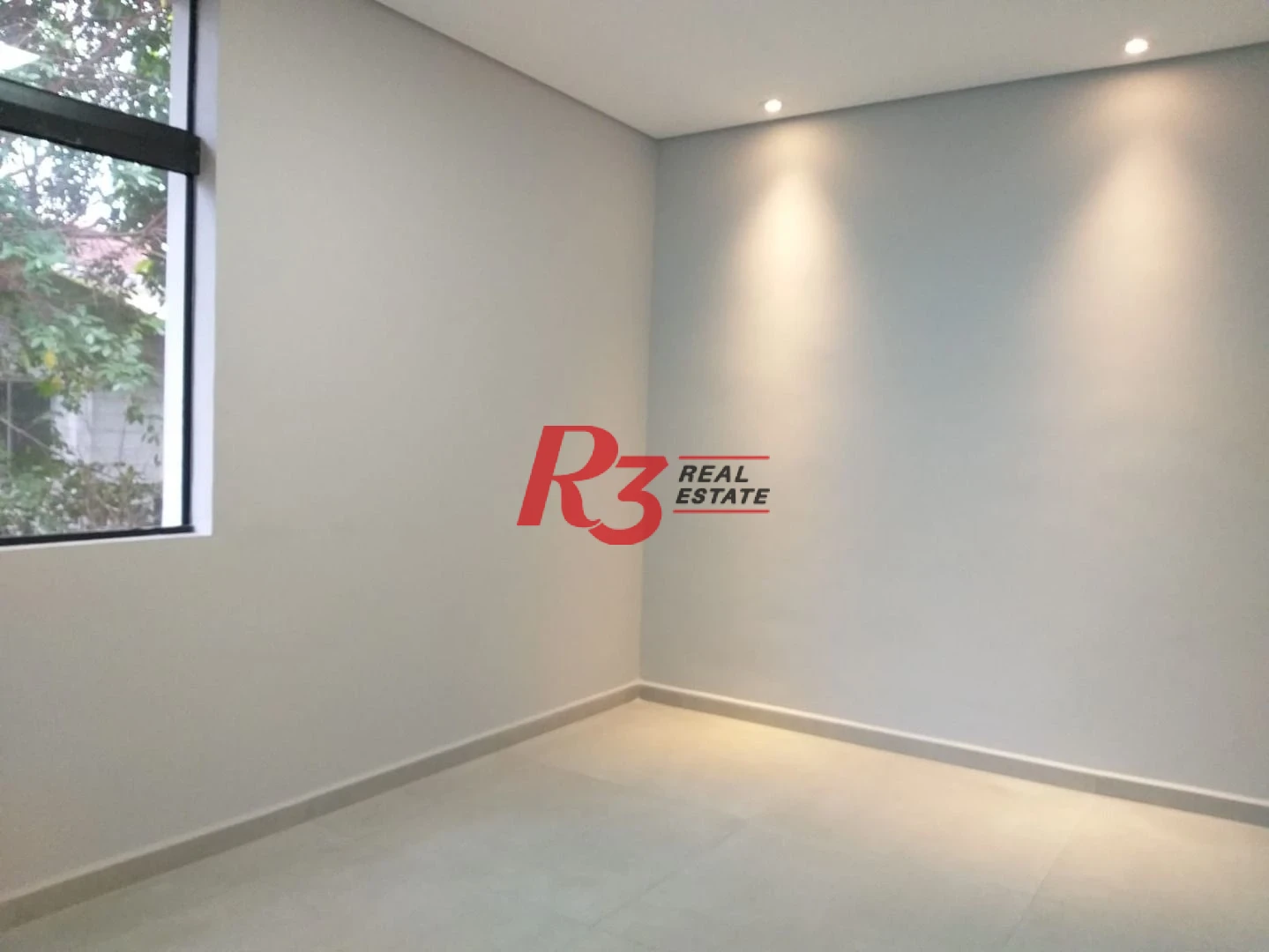 Sobrado, 199 m² - venda por R$ 1.800.000,00 ou aluguel por R$ 12.600,00/mês - Gonzaga - Santos/SP