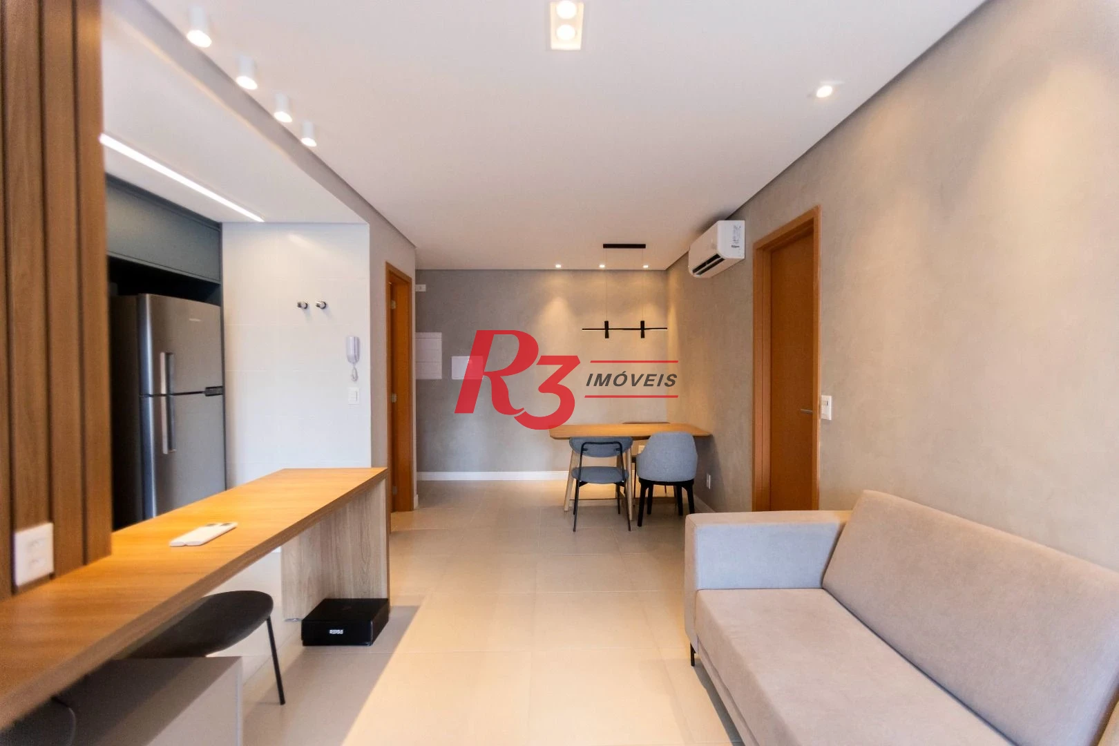 Apartamento com 1 dormitório para alugar, 66 m² por R$ 7.000,02/mês - Vila Rica - Santos/SP