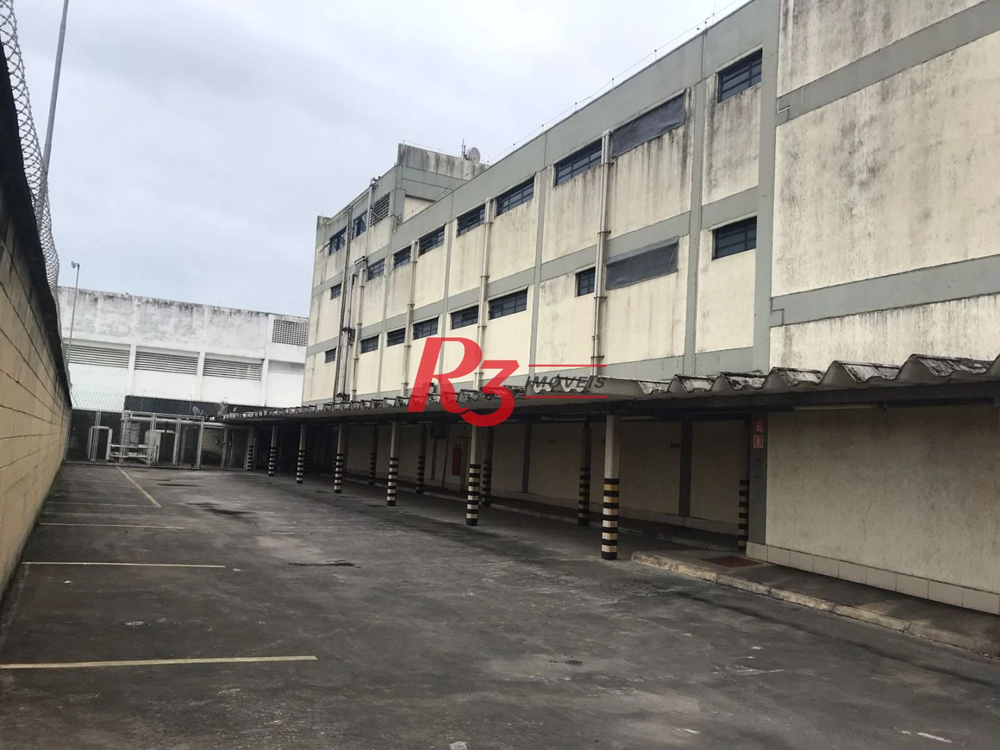 Prédio para alugar, 4238 m²-  Casqueiro - Cubatão/SP
