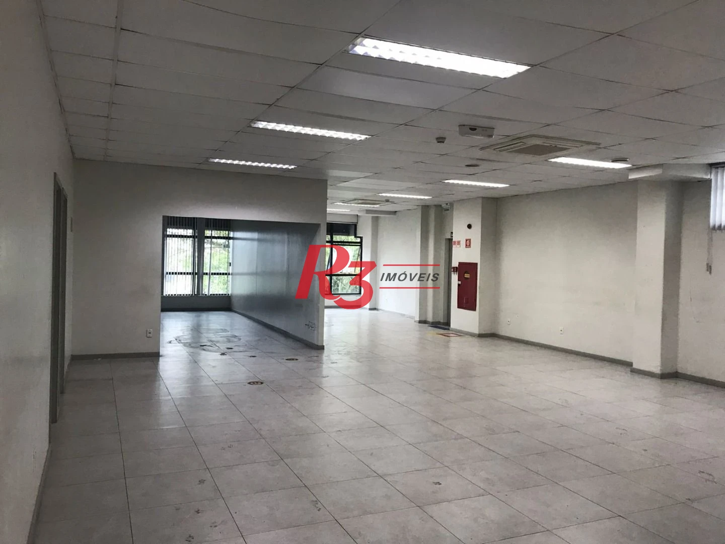 Prédio para alugar, 4238 m²-  Casqueiro - Cubatão/SP