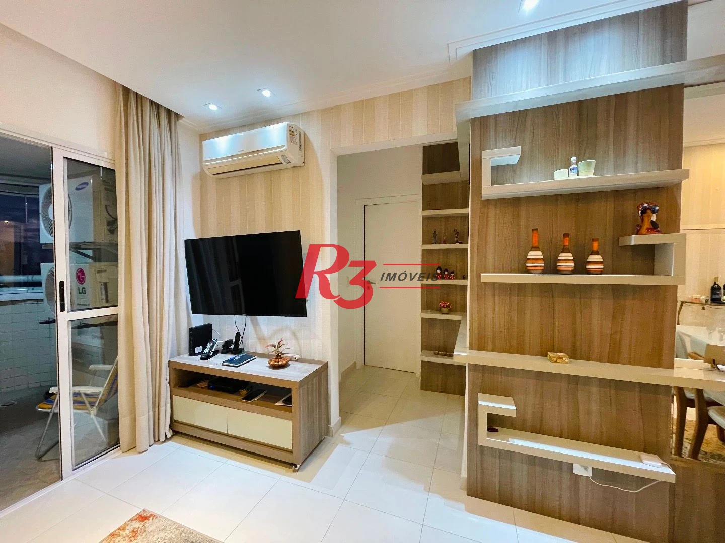 Apartamento com 1 dormitório à venda, 57 m² por R$ 690.000,00 - Ponta da Praia - Santos/SP