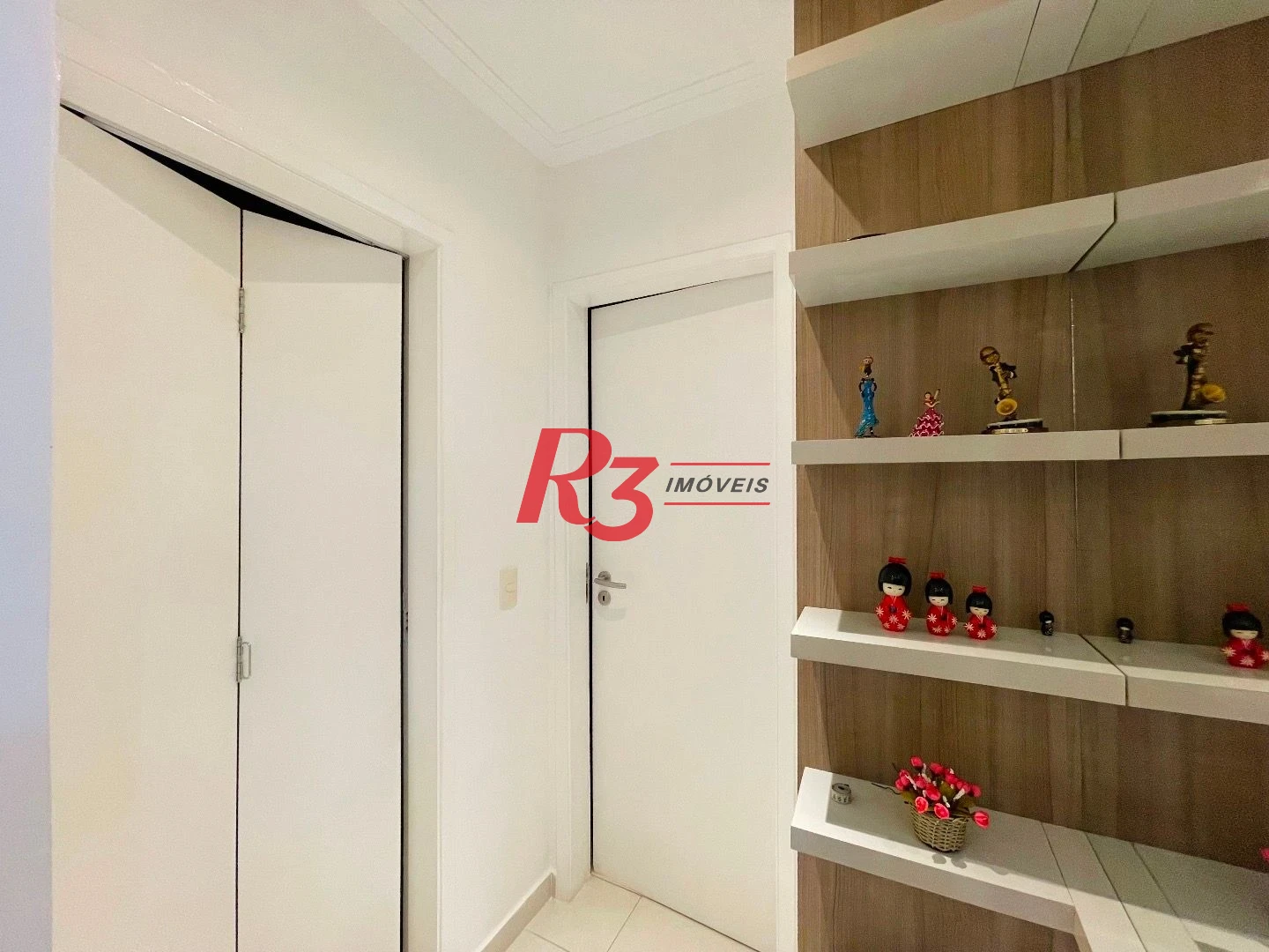 Apartamento com 1 dormitório à venda, 57 m² por R$ 690.000,00 - Ponta da Praia - Santos/SP