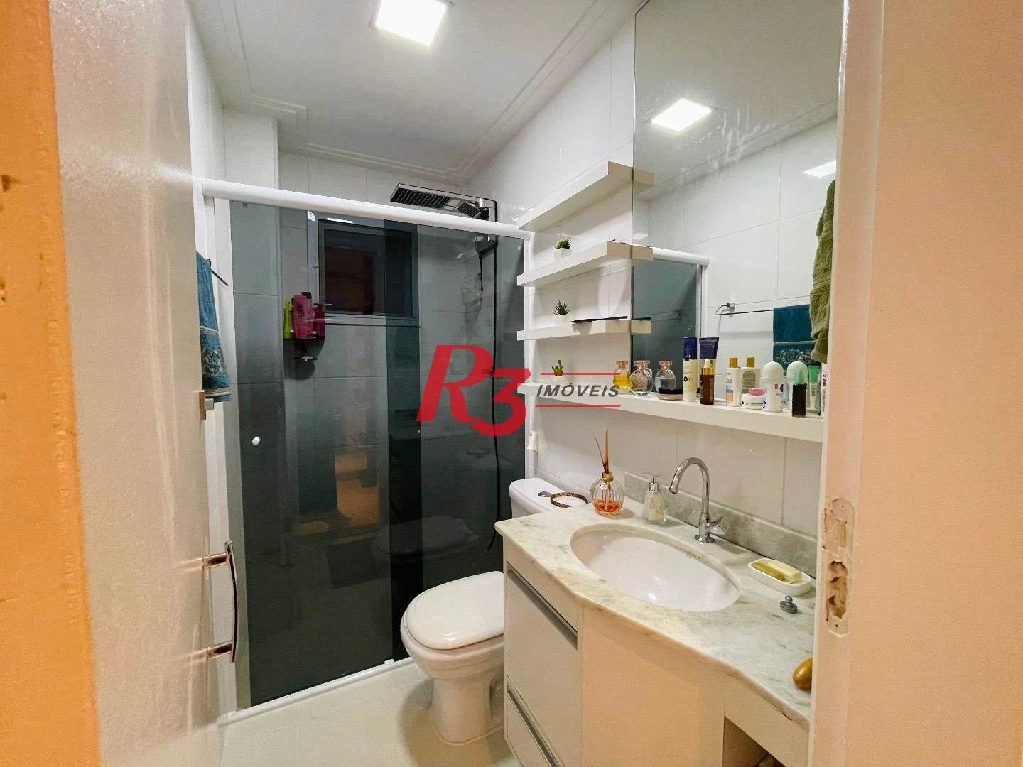 Apartamento com 1 dormitório à venda, 57 m² por R$ 690.000,00 - Ponta da Praia - Santos/SP