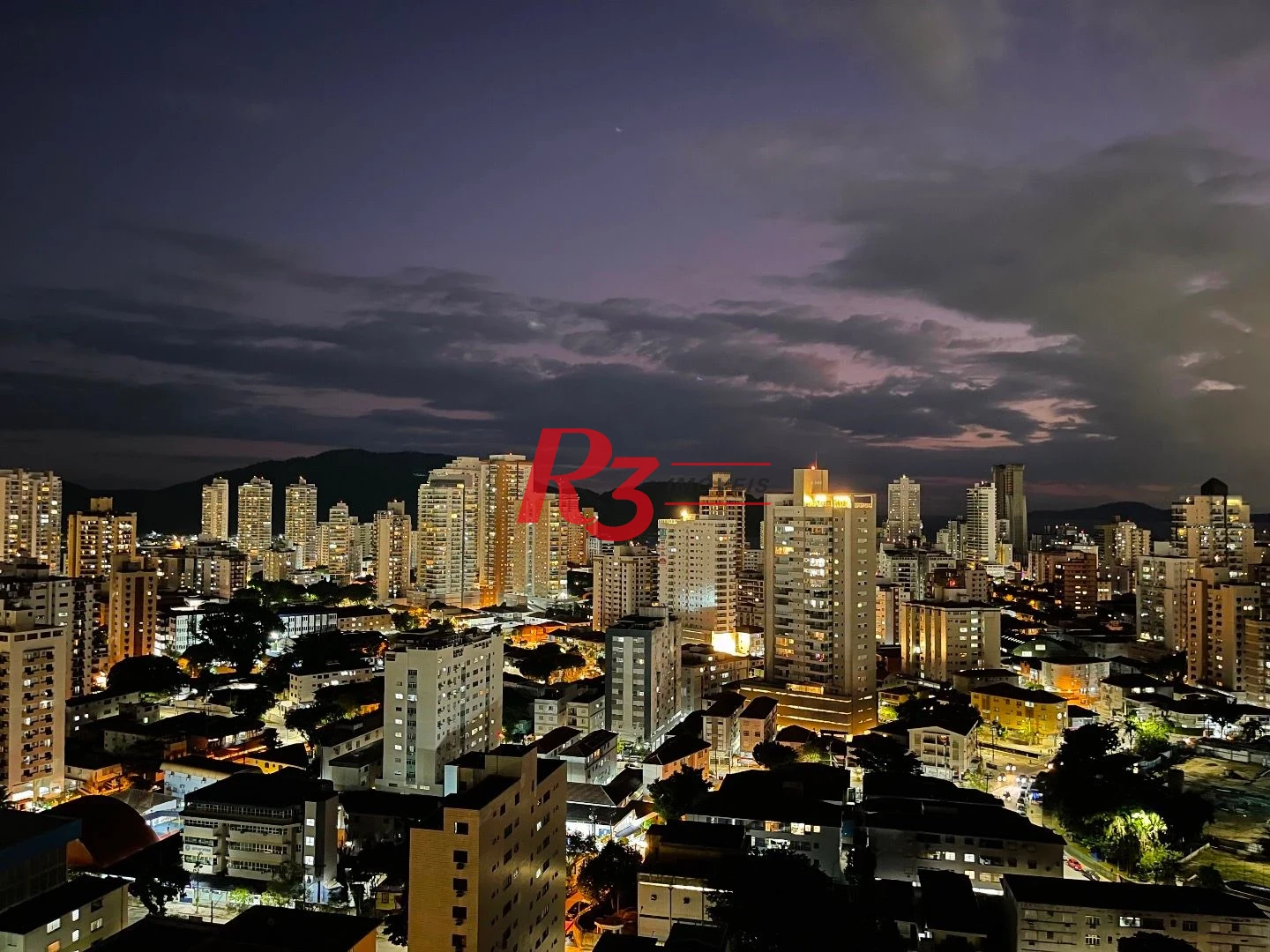 Apartamento com 1 dormitório à venda, 57 m² por R$ 690.000,00 - Ponta da Praia - Santos/SP