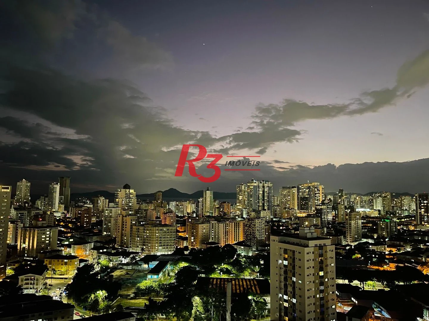 Apartamento com 1 dormitório à venda, 57 m² por R$ 690.000,00 - Ponta da Praia - Santos/SP