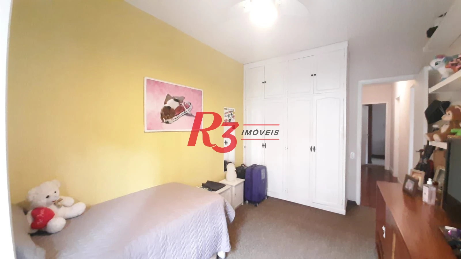 Apartamento à venda, com 133m², 3 dorm (1 suíte), 2 vagas, Gonzaga, Santos SP