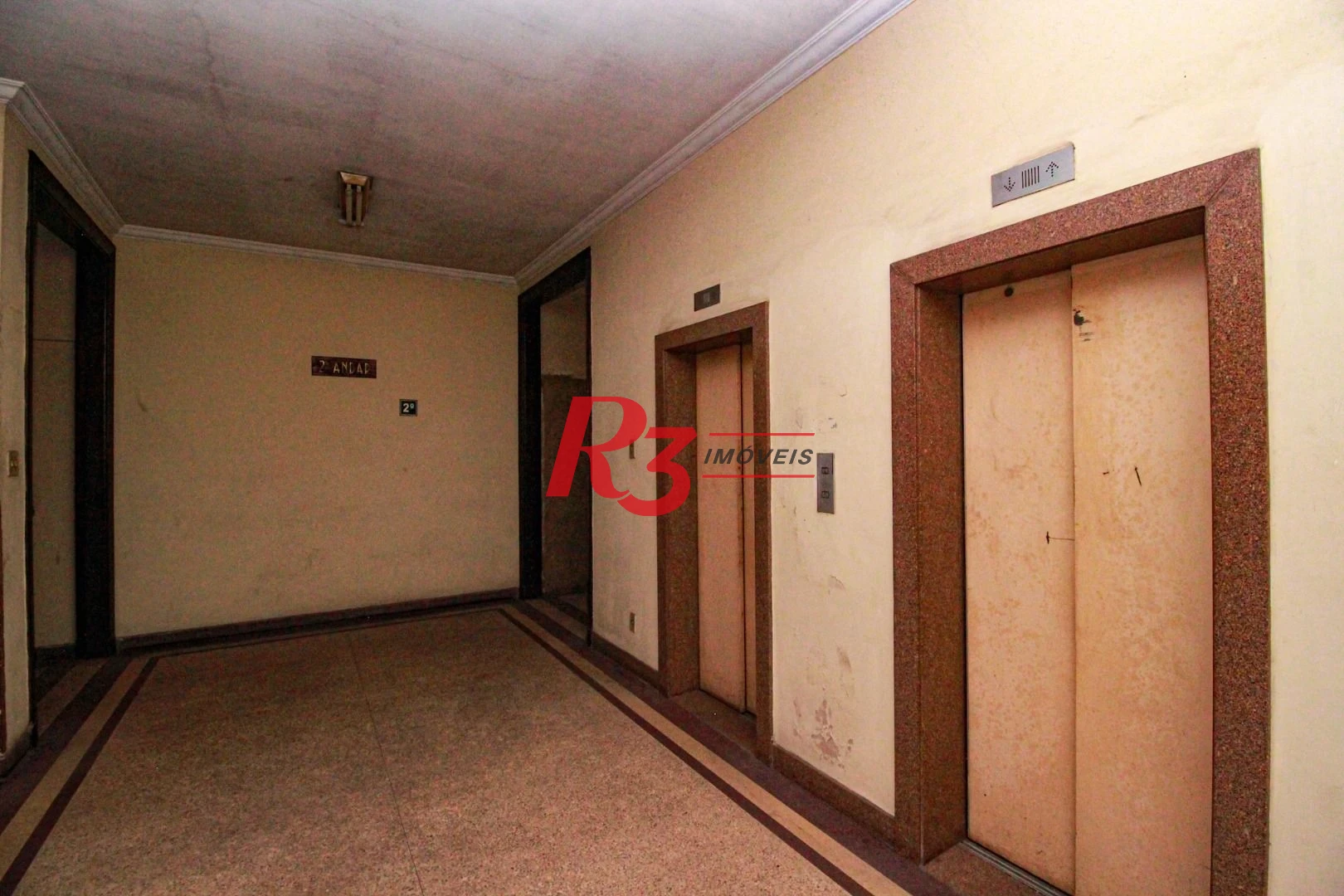 Prédio, 2000 m² - venda por R$ 5.000.000,00 ou aluguel por R$ 40.000,01/mês - Centro - Santos/SP