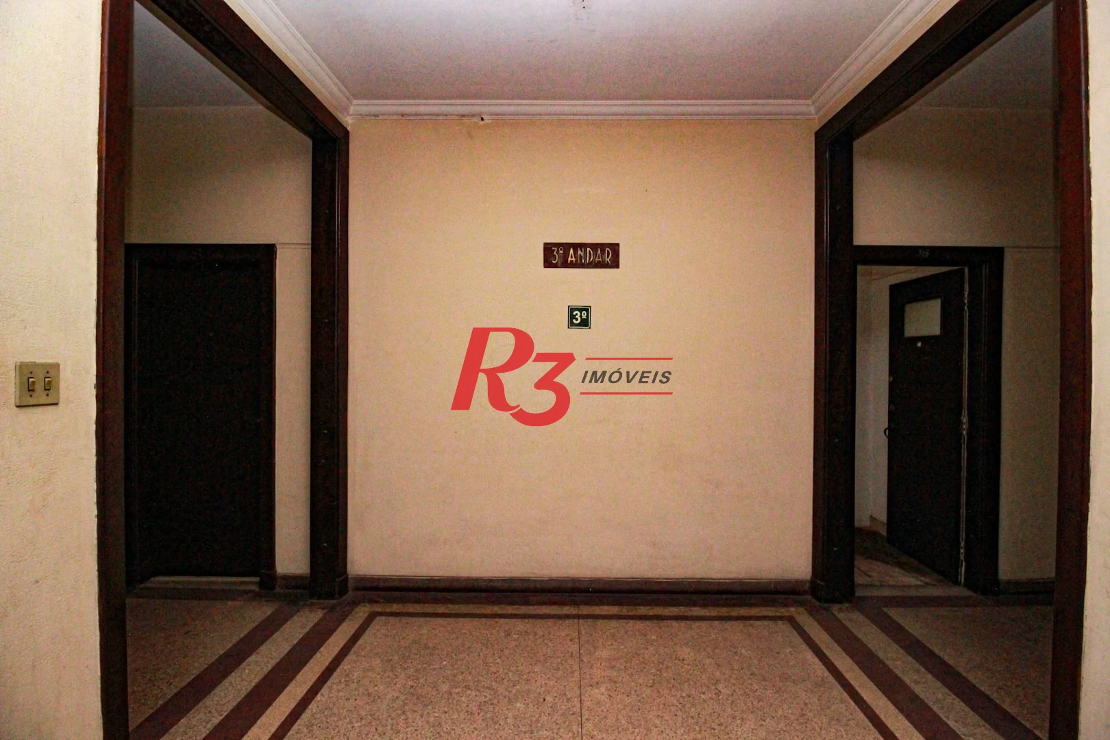 Prédio, 2000 m² - venda por R$ 5.000.000,00 ou aluguel por R$ 40.000,01/mês - Centro - Santos/SP