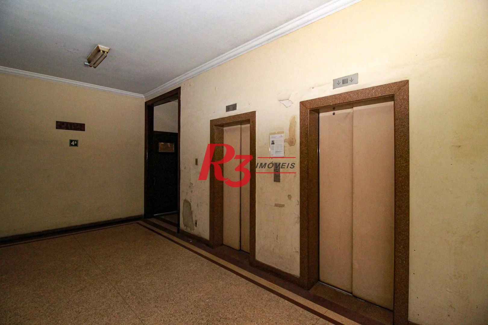 Prédio, 2000 m² - venda por R$ 5.000.000,00 ou aluguel por R$ 40.000,01/mês - Centro - Santos/SP