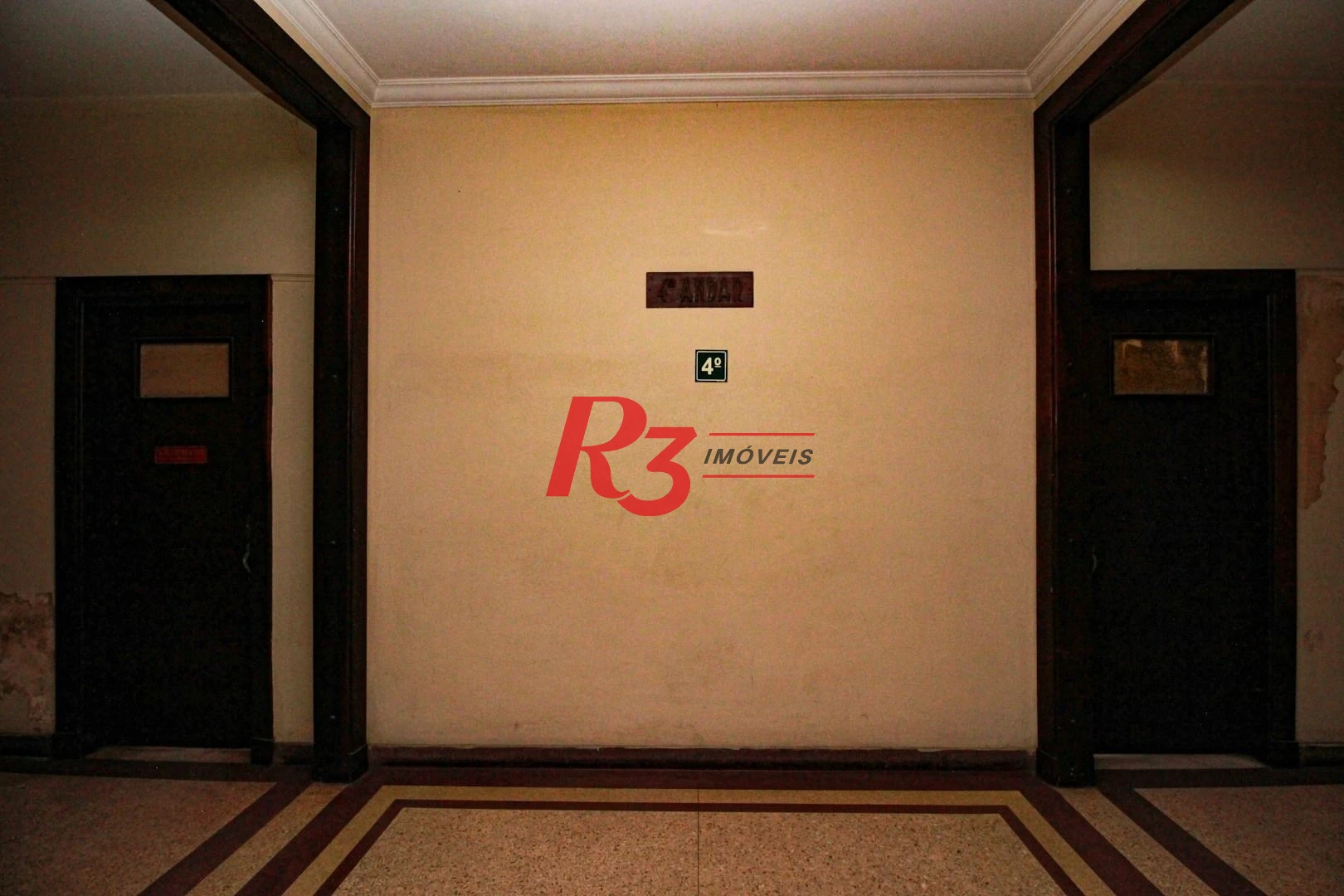 Prédio, 2000 m² - venda por R$ 5.000.000,00 ou aluguel por R$ 40.000,01/mês - Centro - Santos/SP