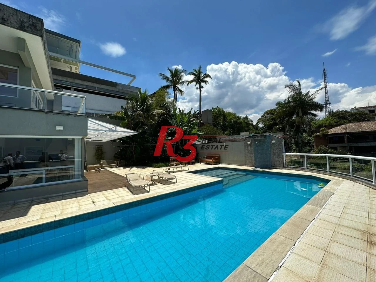 Casa com 4 suítes à venda, 516 m² por R$  - Marapé - Santos/SP
