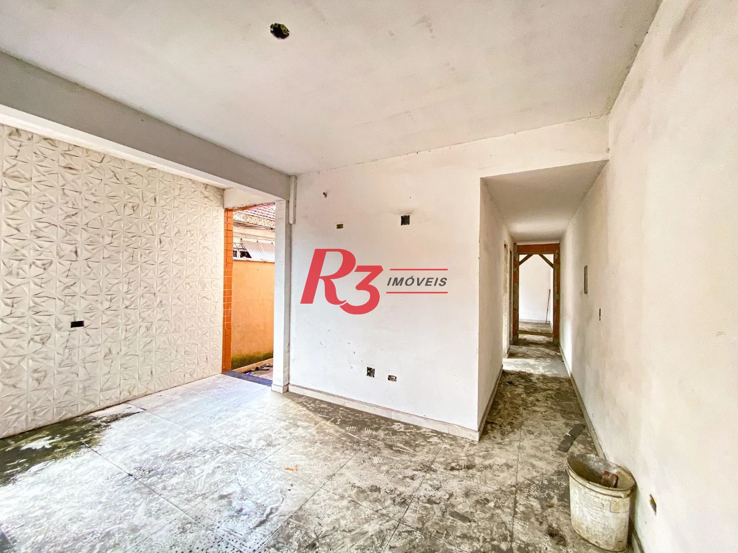 Casa com 2 dormitórios à venda, 60 m² por R$ 290.000,00 - Chico de Paula - Santos/SP