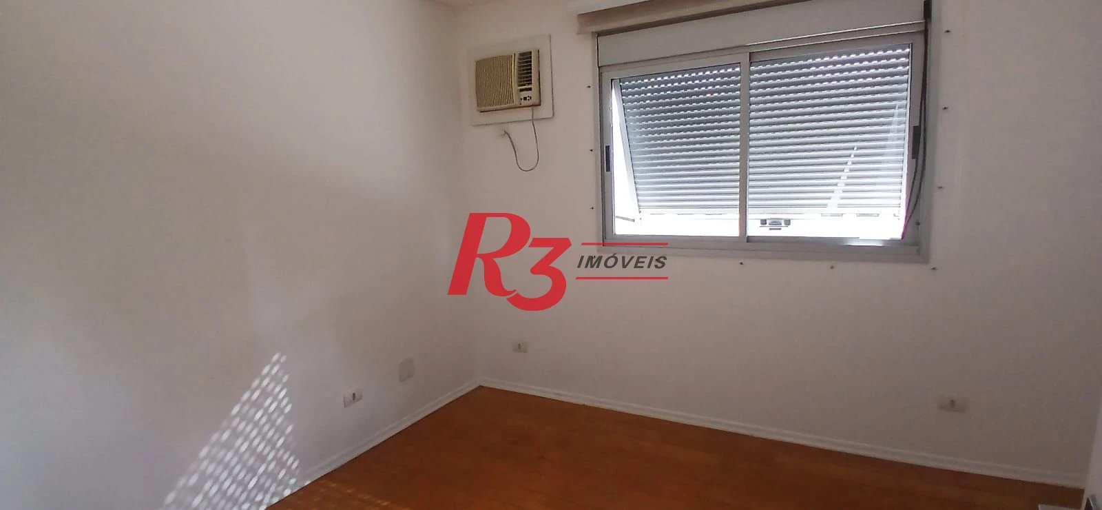 Apartamento  com 4 dormitórios à venda, 209 m² - Boqueirão - Santos/SP