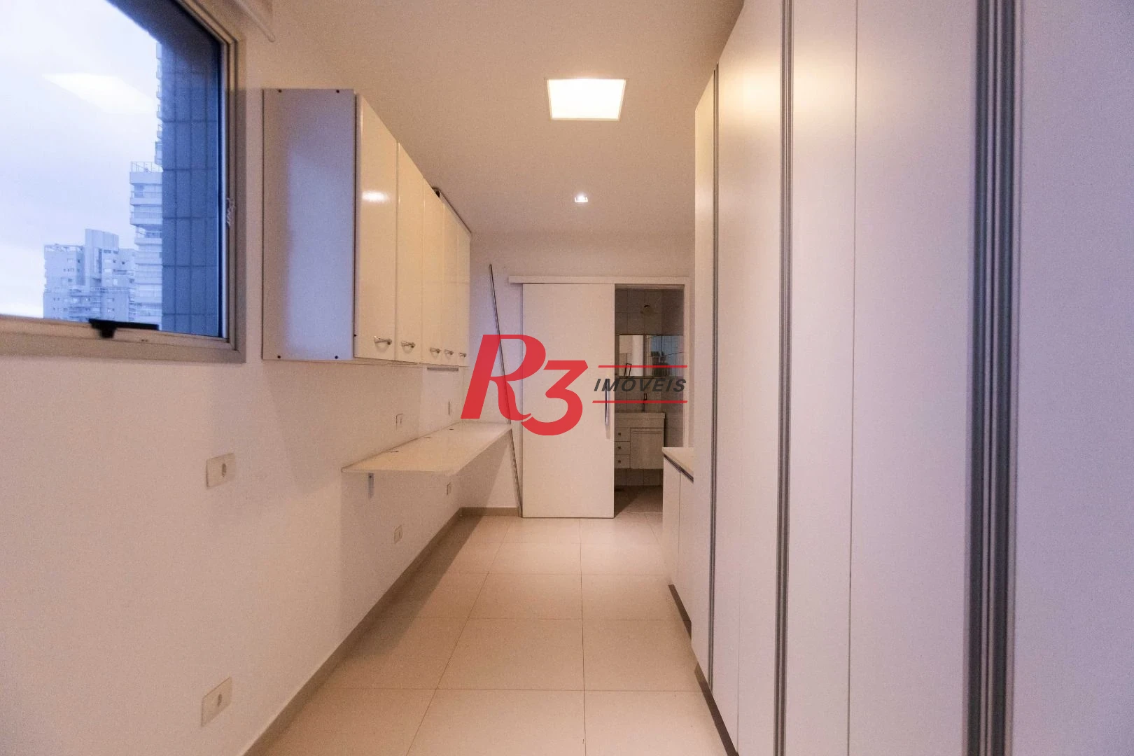 Apartamento  com 4 dormitórios à venda, 209 m² - Boqueirão - Santos/SP