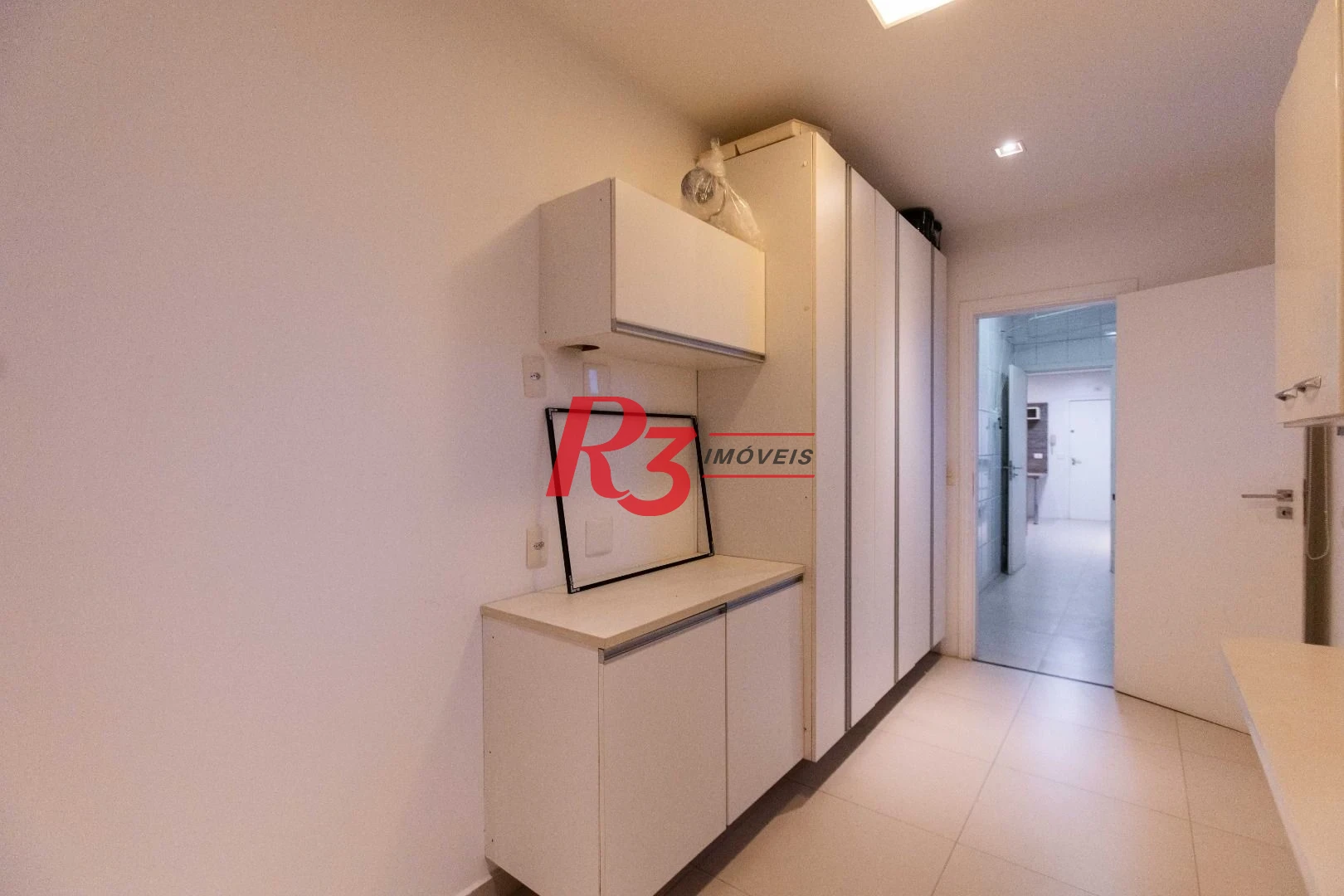 Apartamento  com 4 dormitórios à venda, 209 m² - Boqueirão - Santos/SP