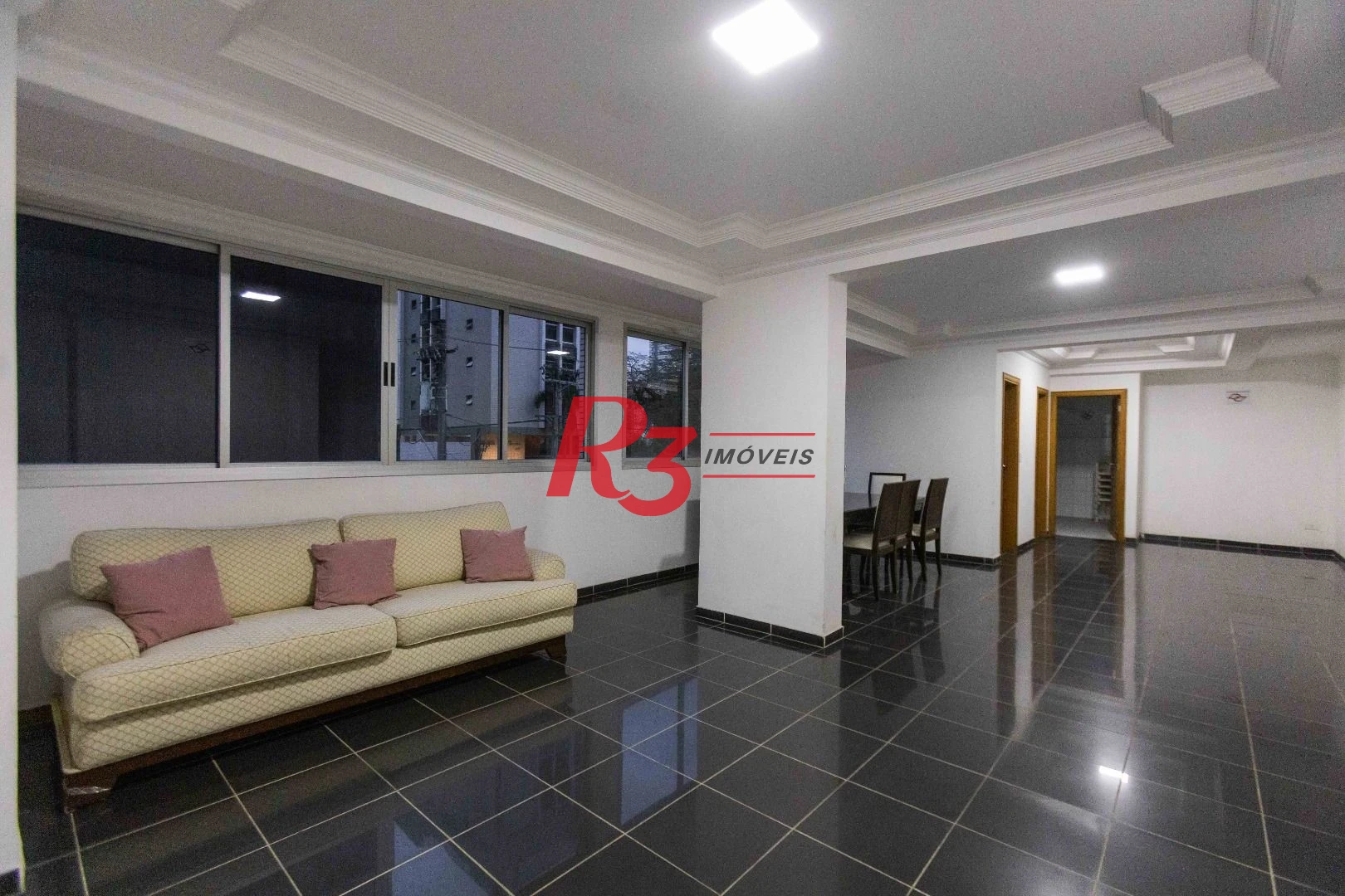 Apartamento  com 4 dormitórios à venda, 209 m² - Boqueirão - Santos/SP