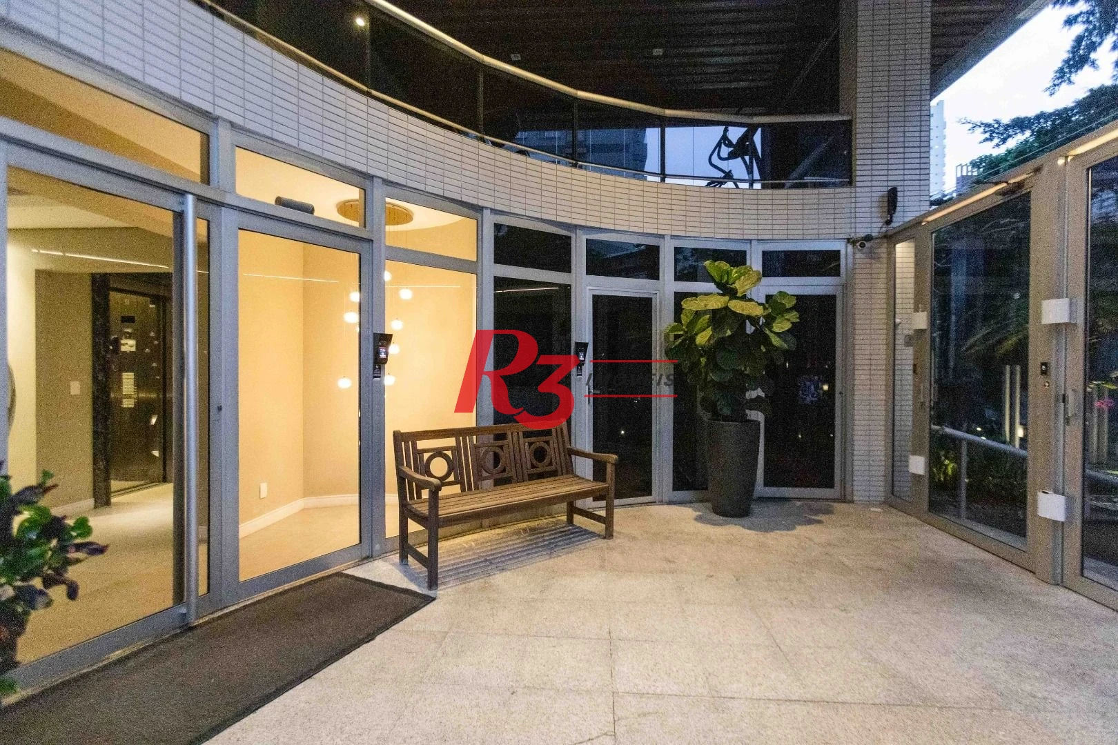 Apartamento  com 4 dormitórios à venda, 209 m² - Boqueirão - Santos/SP