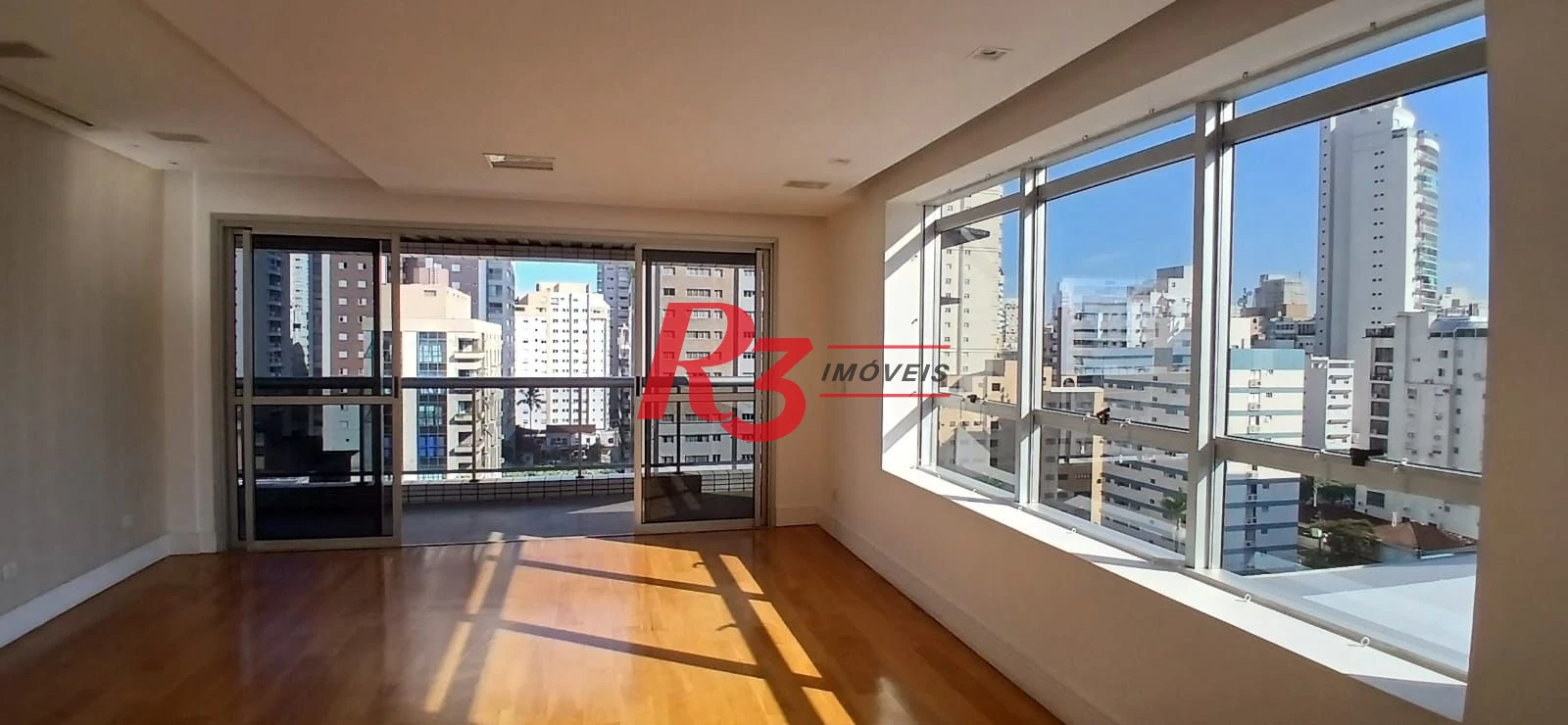 Apartamento  com 4 dormitórios à venda, 209 m² - Boqueirão - Santos/SP