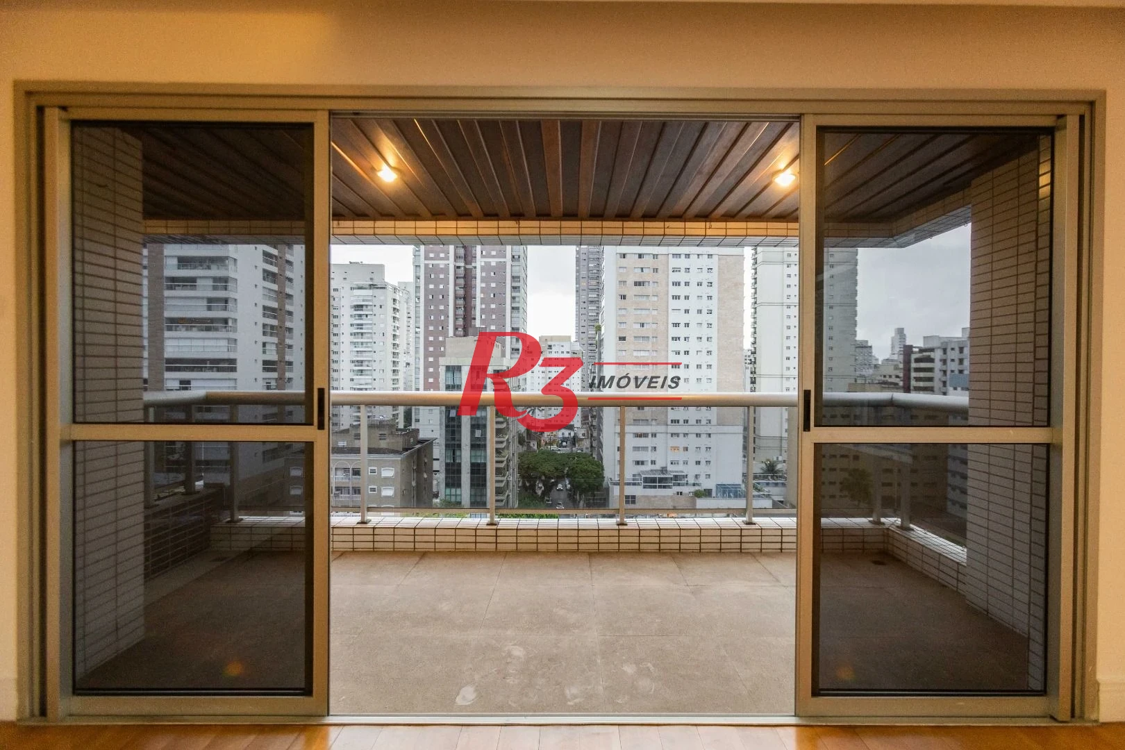 Apartamento  com 4 dormitórios à venda, 209 m² - Boqueirão - Santos/SP