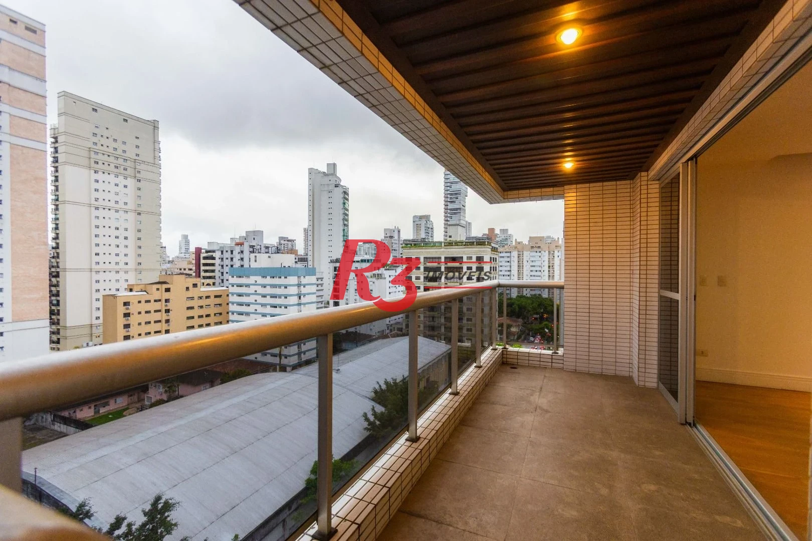 Apartamento  com 4 dormitórios à venda, 209 m² - Boqueirão - Santos/SP