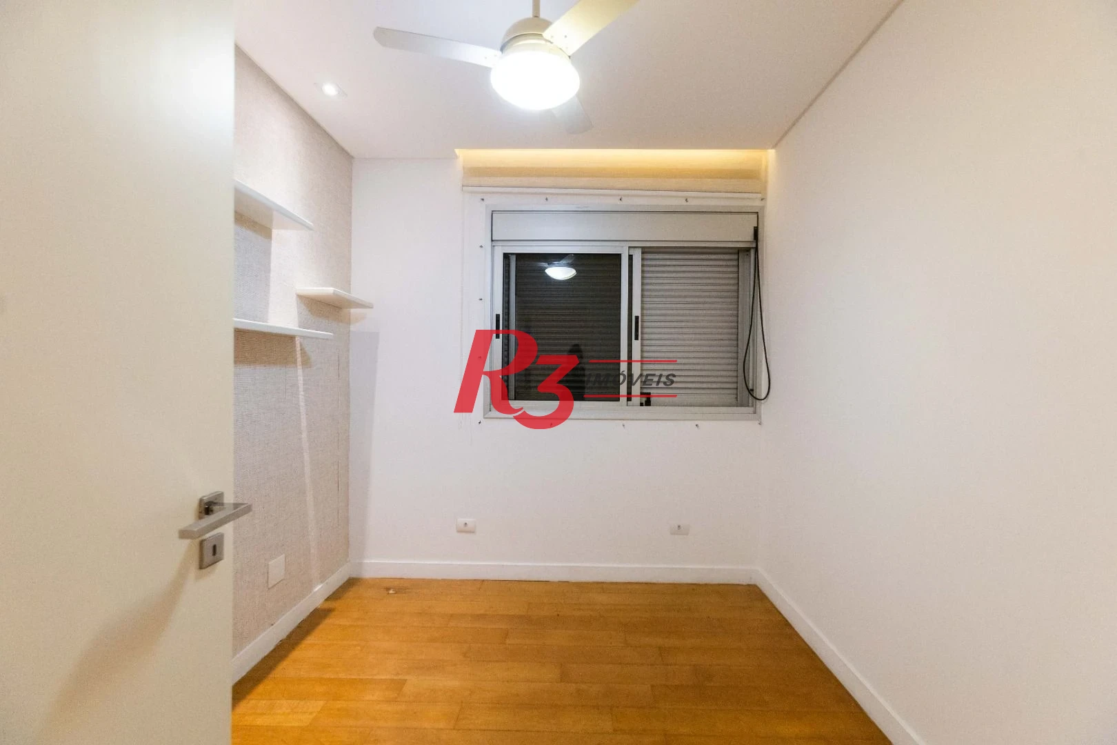 Apartamento  com 4 dormitórios à venda, 209 m² - Boqueirão - Santos/SP