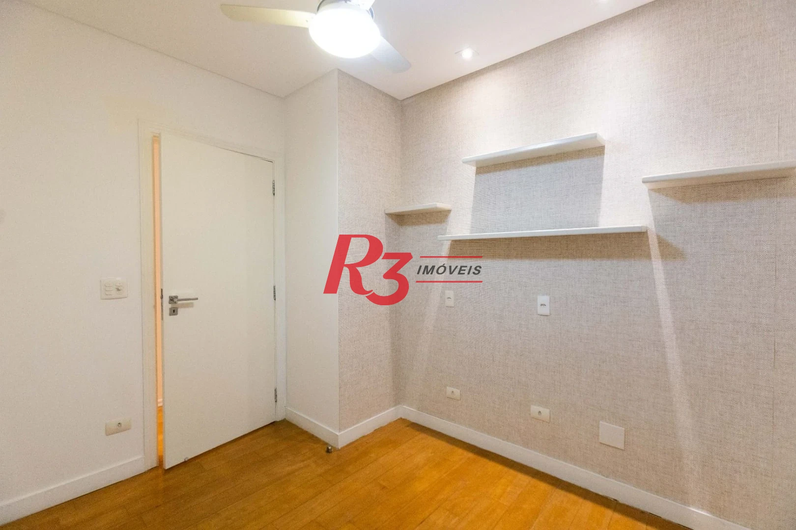 Apartamento  com 4 dormitórios à venda, 209 m² - Boqueirão - Santos/SP