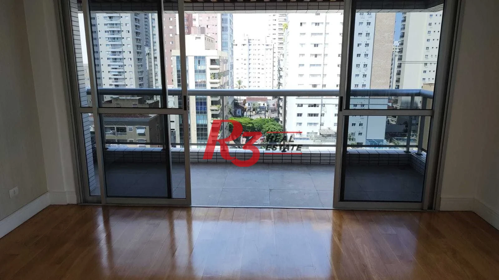 Apartamento  com 4 dormitórios à venda, 209 m² - Boqueirão - Santos/SP