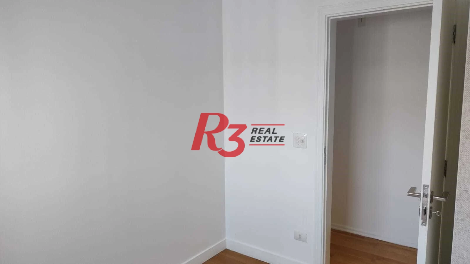 Apartamento  com 4 dormitórios à venda, 209 m² - Boqueirão - Santos/SP