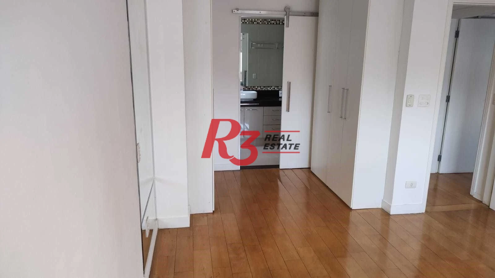 Apartamento  com 4 dormitórios à venda, 209 m² - Boqueirão - Santos/SP