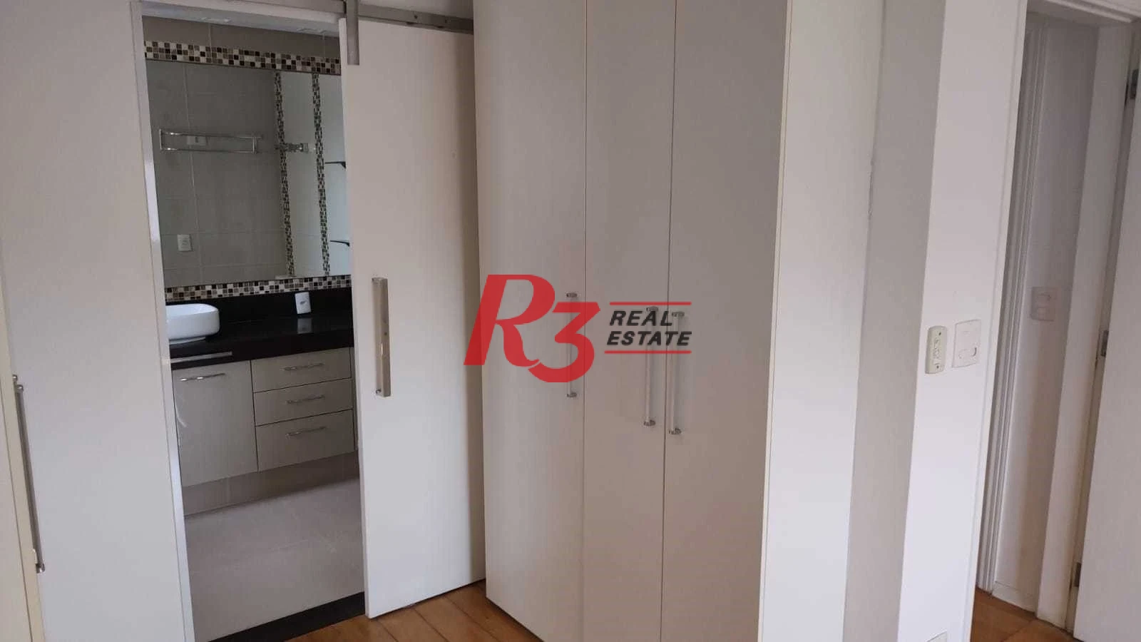 Apartamento  com 4 dormitórios à venda, 209 m² - Boqueirão - Santos/SP