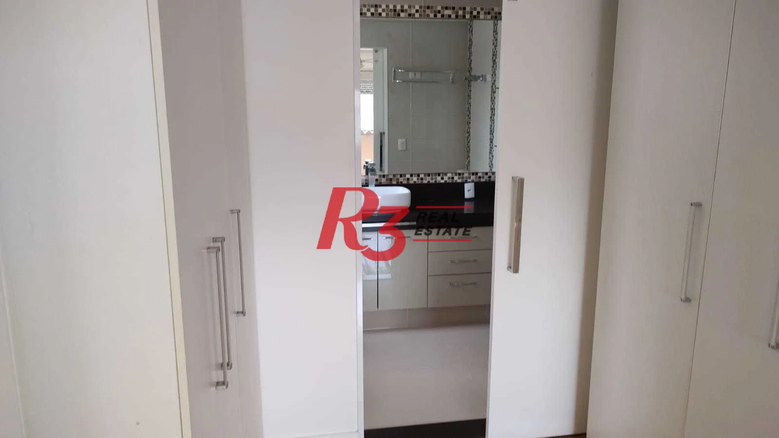 Apartamento  com 4 dormitórios à venda, 209 m² - Boqueirão - Santos/SP