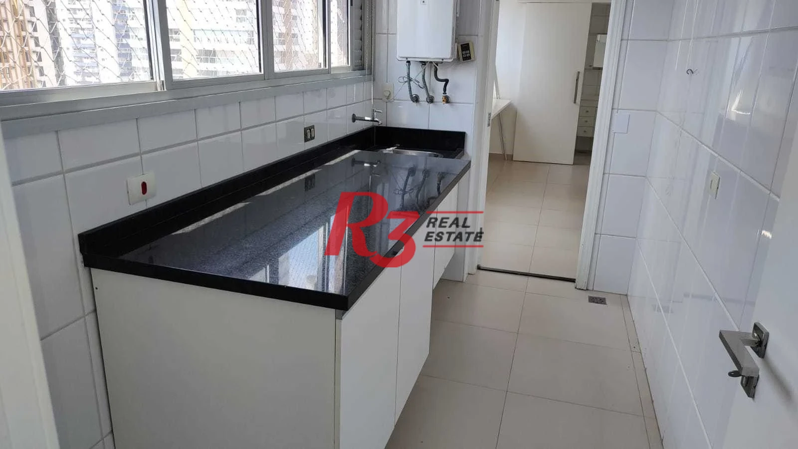 Apartamento  com 4 dormitórios à venda, 209 m² - Boqueirão - Santos/SP