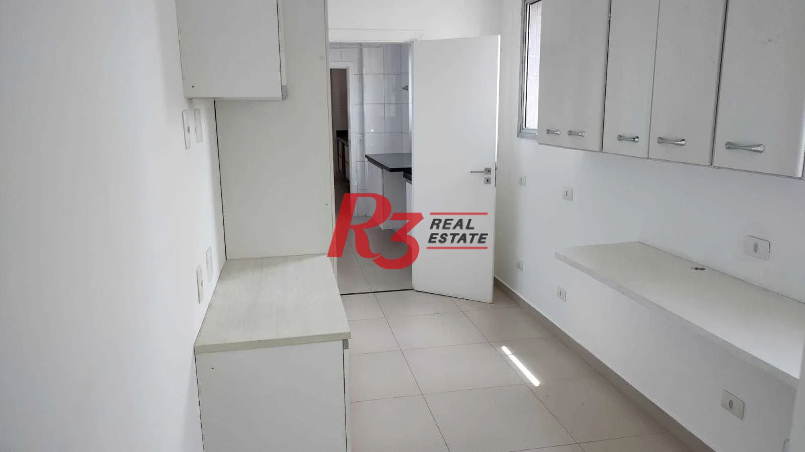 Apartamento  com 4 dormitórios à venda, 209 m² - Boqueirão - Santos/SP