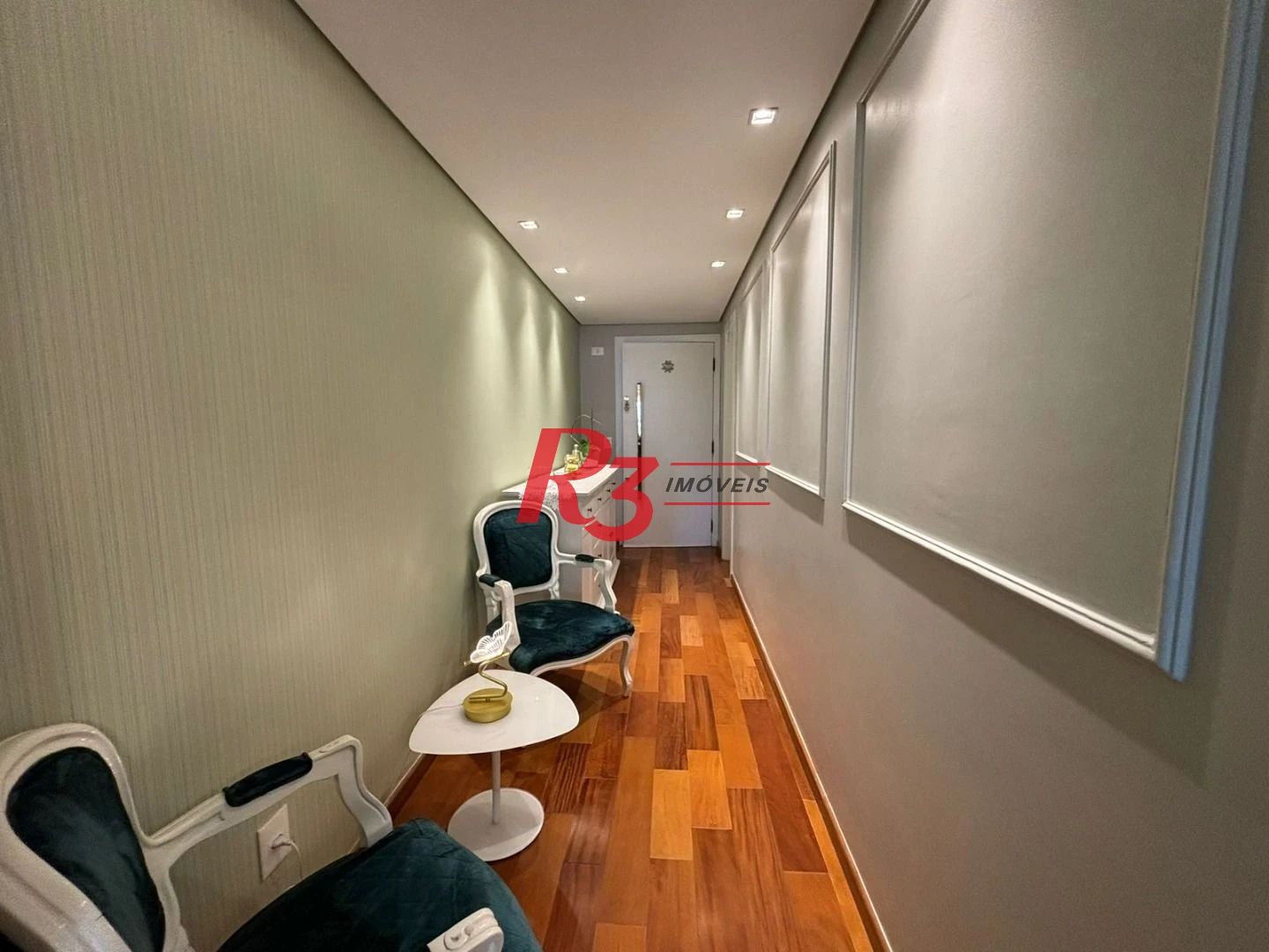 Apartamento com 3 dormitórios à venda, 188 m² por R$ 1.600.000,00 - Boqueirão - Santos/SP