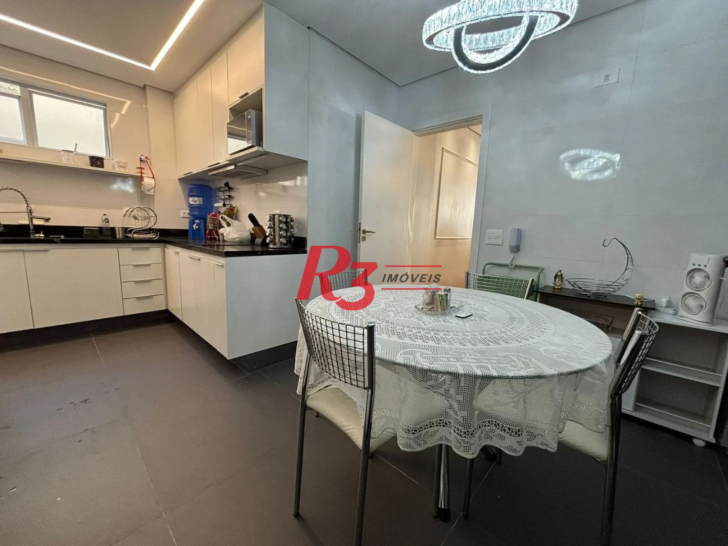 Apartamento com 3 dormitórios à venda, 188 m² por R$ 1.600.000,00 - Boqueirão - Santos/SP