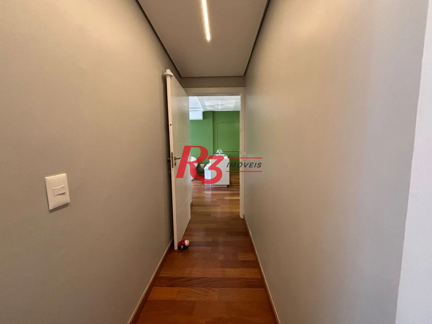 Apartamento com 3 dormitórios à venda, 188 m² por R$ 1.600.000,00 - Boqueirão - Santos/SP