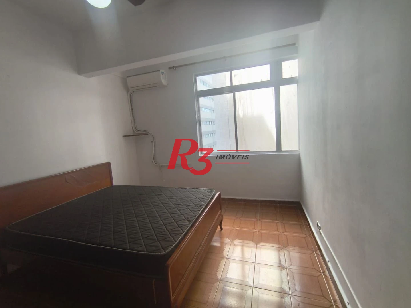 Apartamento à venda, 55 m² por R$ 310.000,00 - Pompéia - Santos/SP