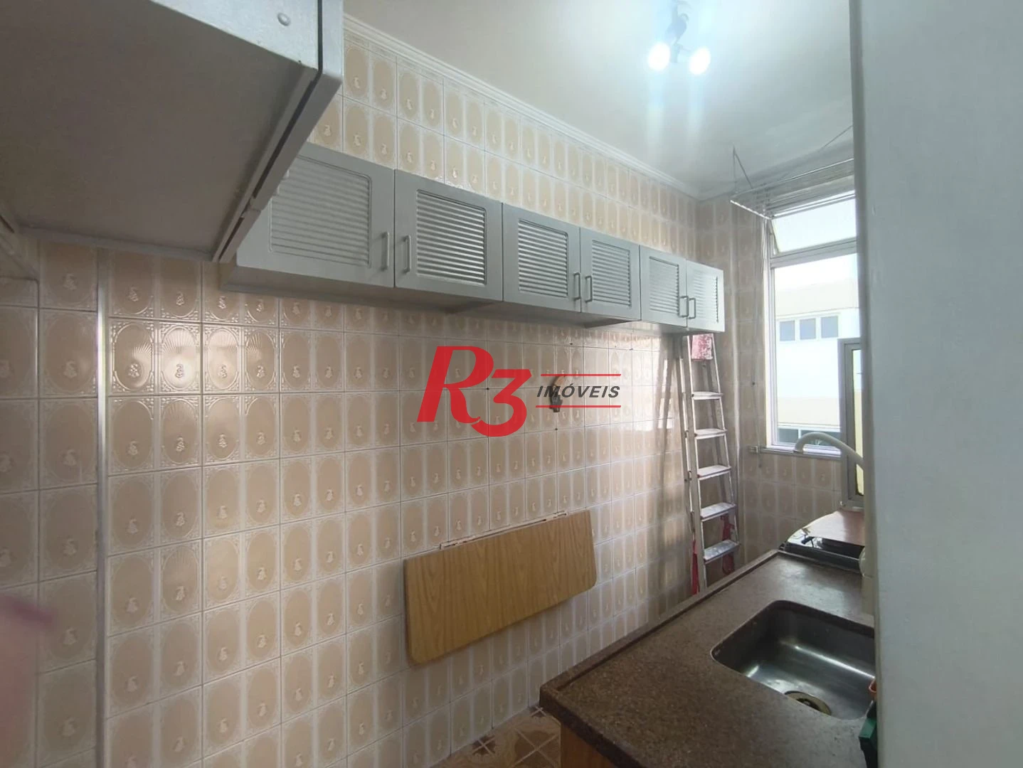 Apartamento à venda, 55 m² por R$ 310.000,00 - Pompéia - Santos/SP