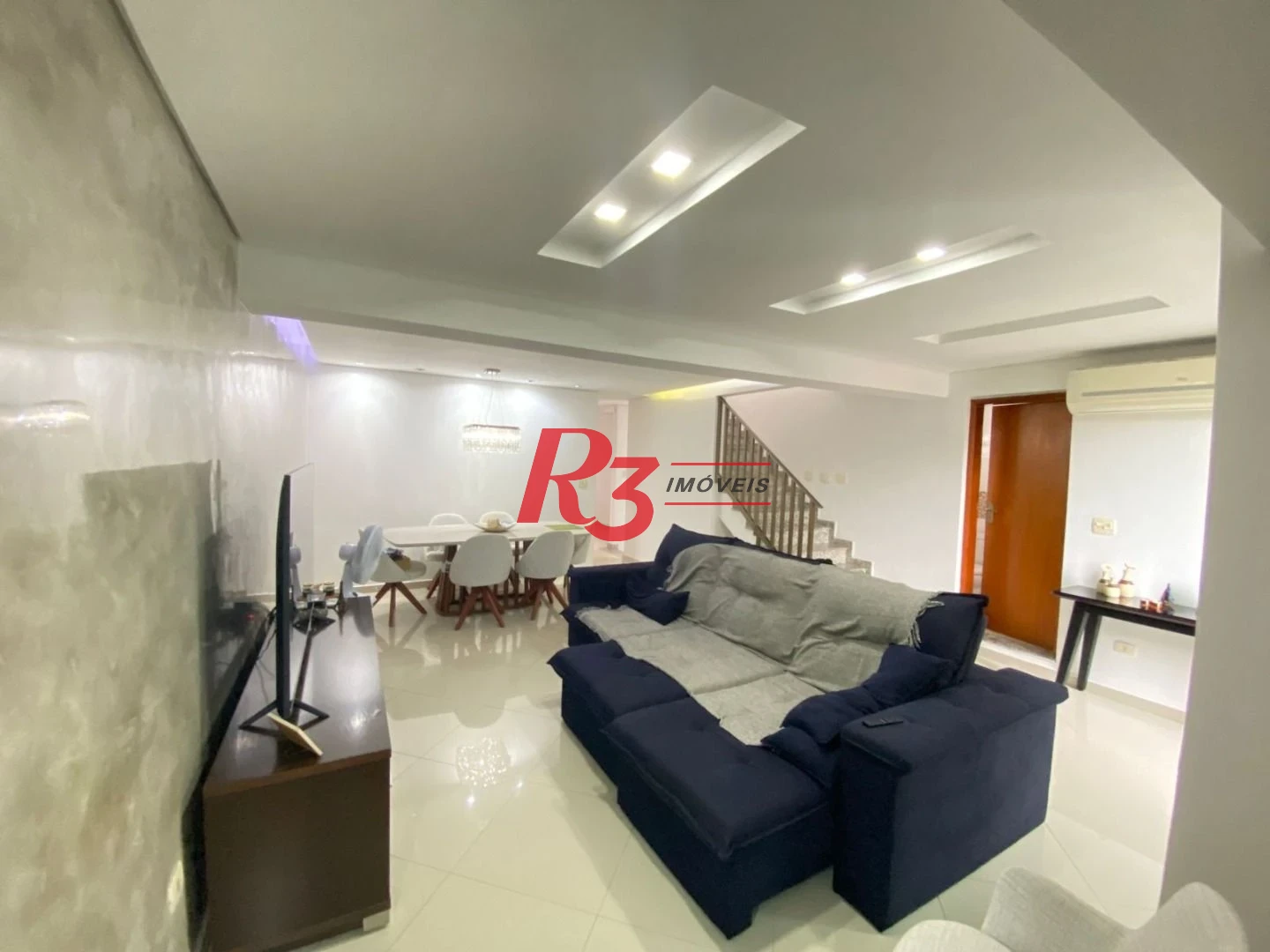 Sobrado à venda, 212 m² por R$ 1.500.000,00 - Embaré - Santos/SP