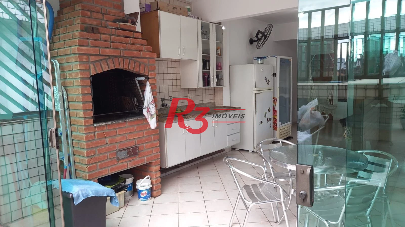 Sobrado à venda, 212 m² por R$ 1.500.000,00 - Embaré - Santos/SP