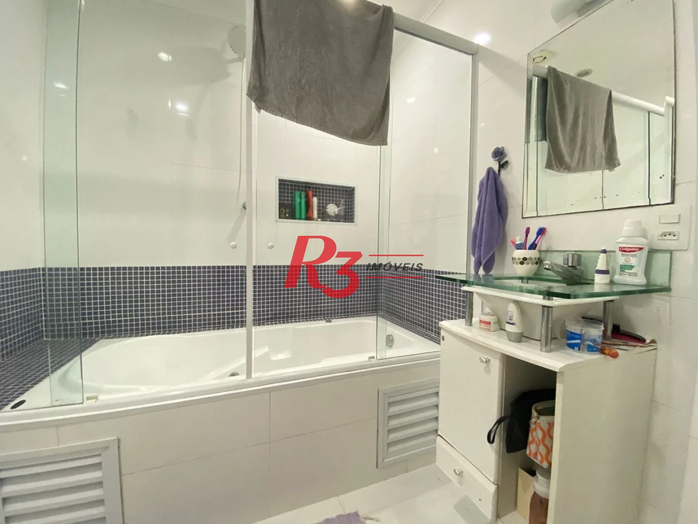 Sobrado à venda, 212 m² por R$ 1.500.000,00 - Embaré - Santos/SP