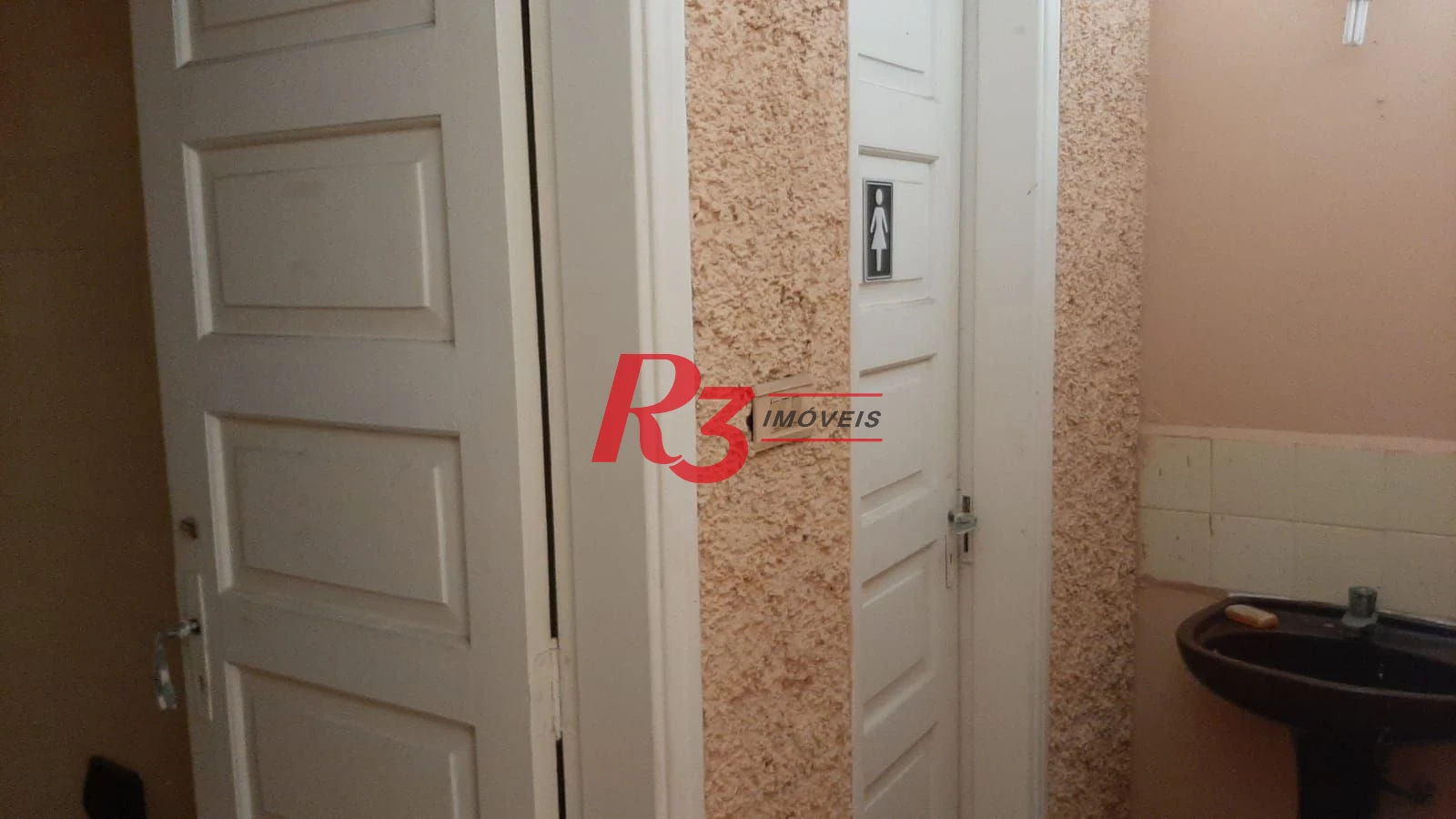 Casa com 4 dormitórios à venda, 251 m² por R$ 2.146.000,00 - Marapé - Santos/SP