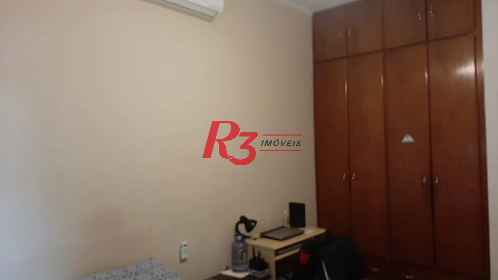 Casa com 4 dormitórios à venda, 251 m² por R$ 2.146.000,00 - Marapé - Santos/SP