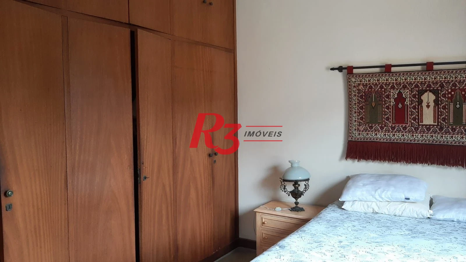 Casa com 4 dormitórios à venda, 251 m² por R$ 2.146.000,00 - Marapé - Santos/SP