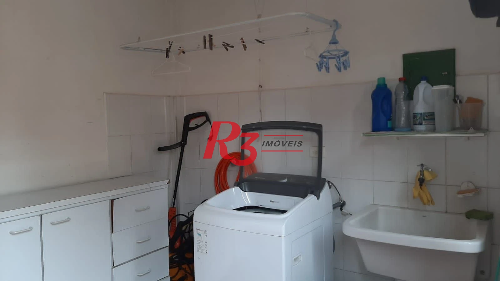 Casa com 4 dormitórios à venda, 251 m² por R$ 2.146.000,00 - Marapé - Santos/SP